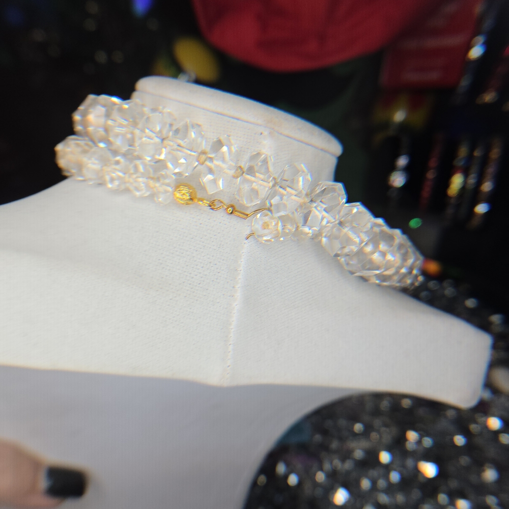 ***SOLD Vintage 24 + In Clear Quartz Multi Faceted Rock Crystal Necklace - Picture 4 of 12